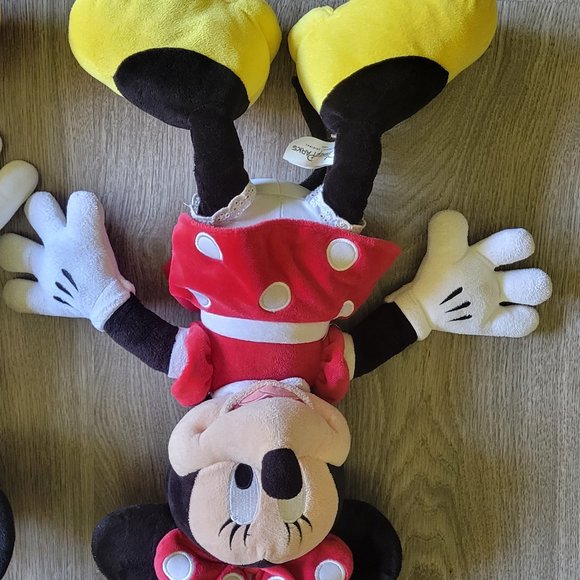 Mickey And Minnie Plush toy - Picture 2 of 4